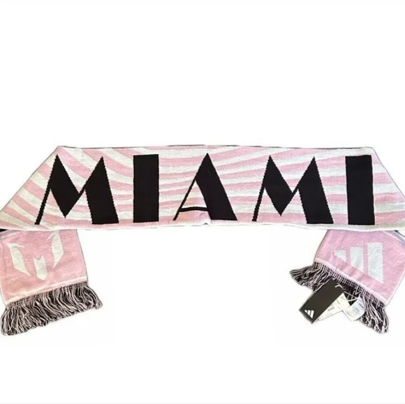 Adidas Messi Miami Reverible Soccer/Football Black and Pink Scarf. NWT - Picture 3 of 7
